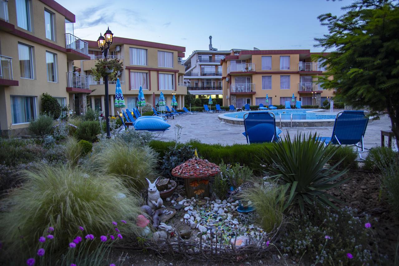 Mappy Holidays Aparthotel Sozopol Extérieur photo